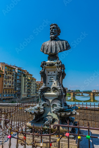 Statue of Benvenuto Cellini on Ponte Vecchio in Florence photo