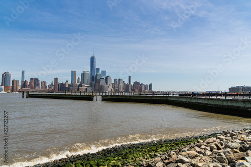 Downtown view of Manhattan taken fron New Jersey side over the Hudson River © Inolas