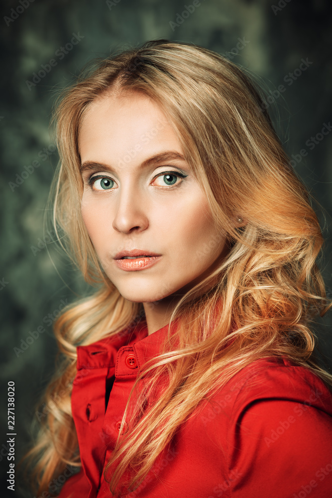 gorgeous young woman gorgeous young woman