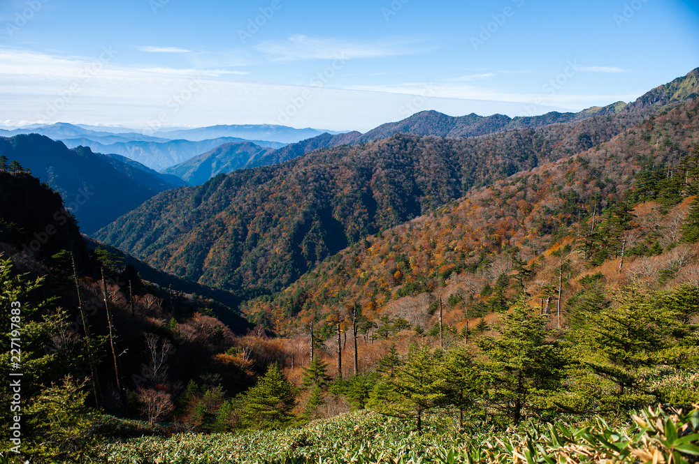 紅葉の石鎚山