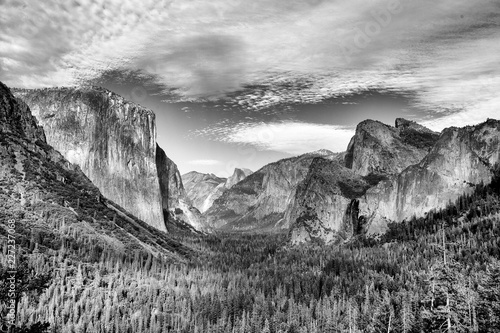 El Capitan and Yosemite Valley from Tunnel View