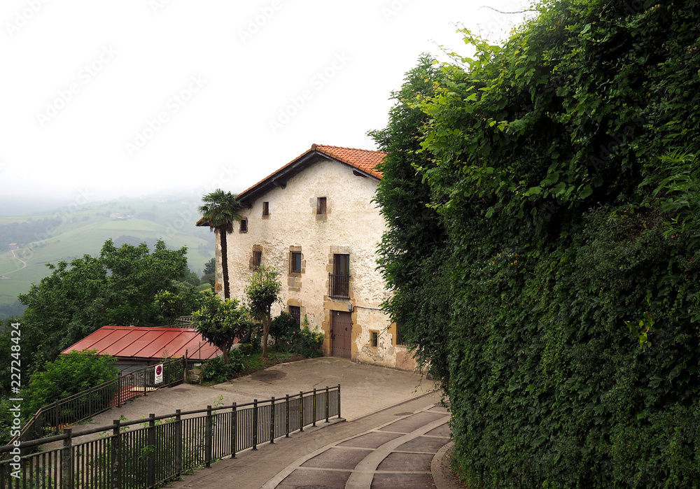 Casa del pueblo de Aia en Gipuzkoa