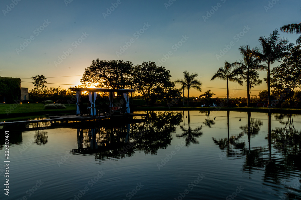 Fototapeta premium sunset on lake