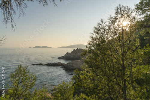 Sentir Litoral am Cap Camarat am Mittelmeer, Buchten, Felsen, Sonne photo