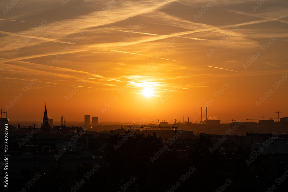 Sonnenaufgang über Wien