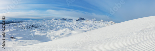 Beautiful panoramic winter landscape with piste © Jag_cz