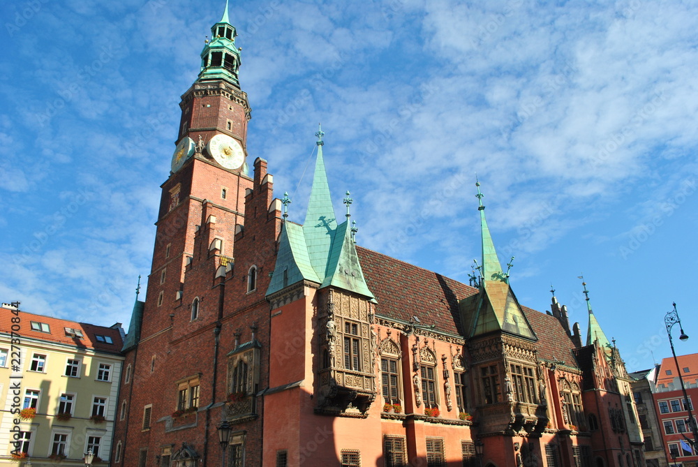 Naklejka premium Gotycki ratusz we Wrocławiu