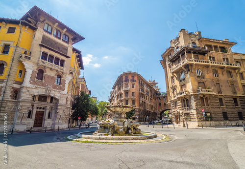 Obraz na płótnie Rome (Italy) - The esoteric quarter of Rome, called 'Quartiere Coppedè', designed by architect Gino Coppedè consisting of eighteen palaces and twenty-seven buildings rich in symbologies w salonie