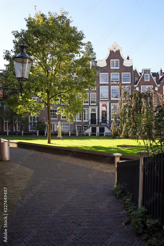 beguinage amsterdam