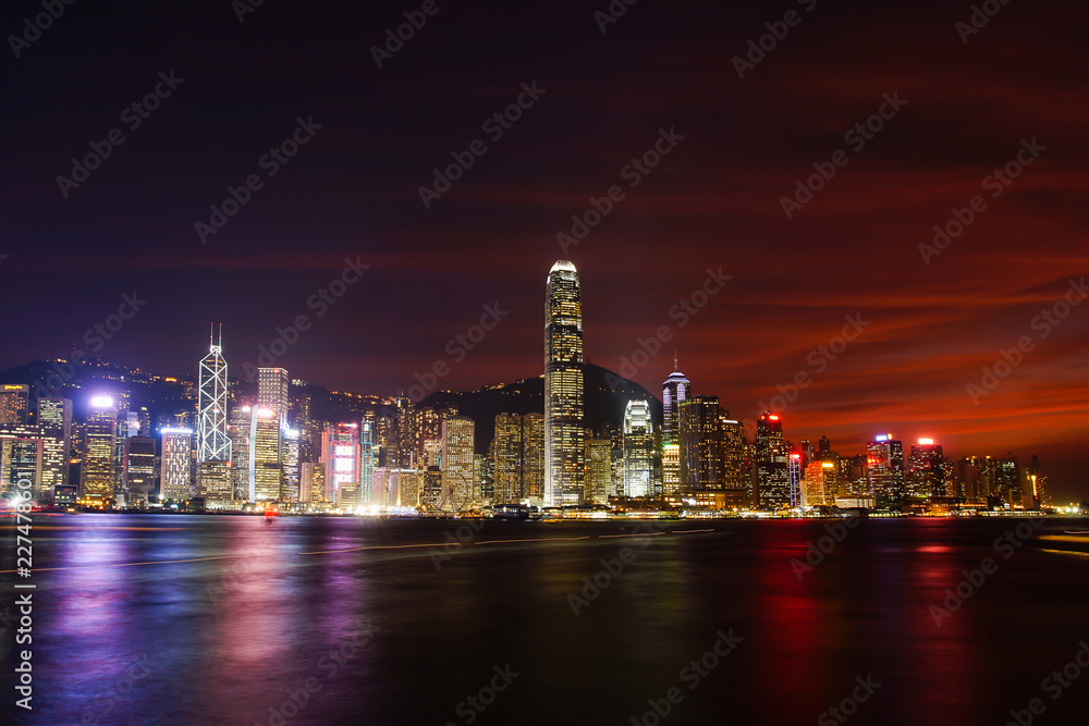 Fototapeta premium Hong Kong Skyline Kowloon from Fei Ngo Shan hill sunset