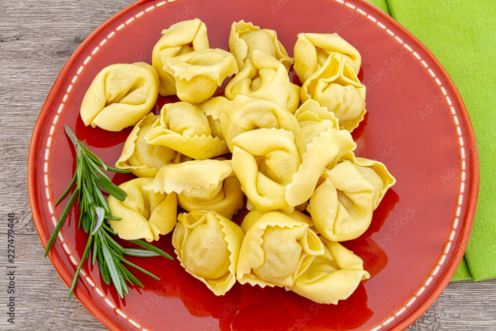 tortellini tortellini