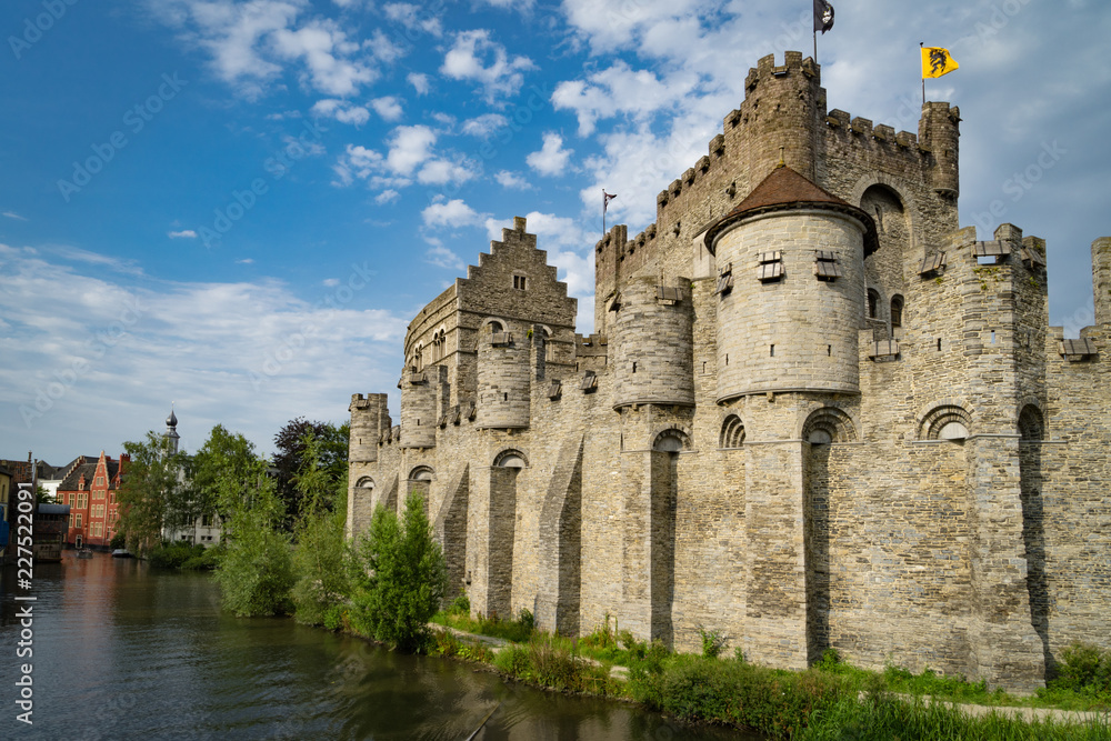 Castillo en Gante, Belgica
