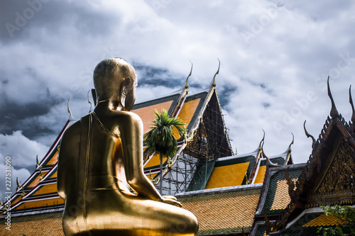 reclining buddha in thailand