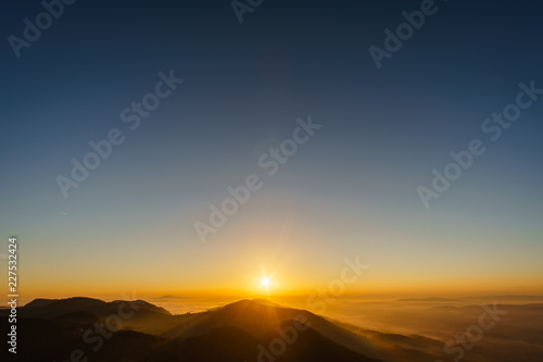 Sonnenaufgang Schweiz © Manuel