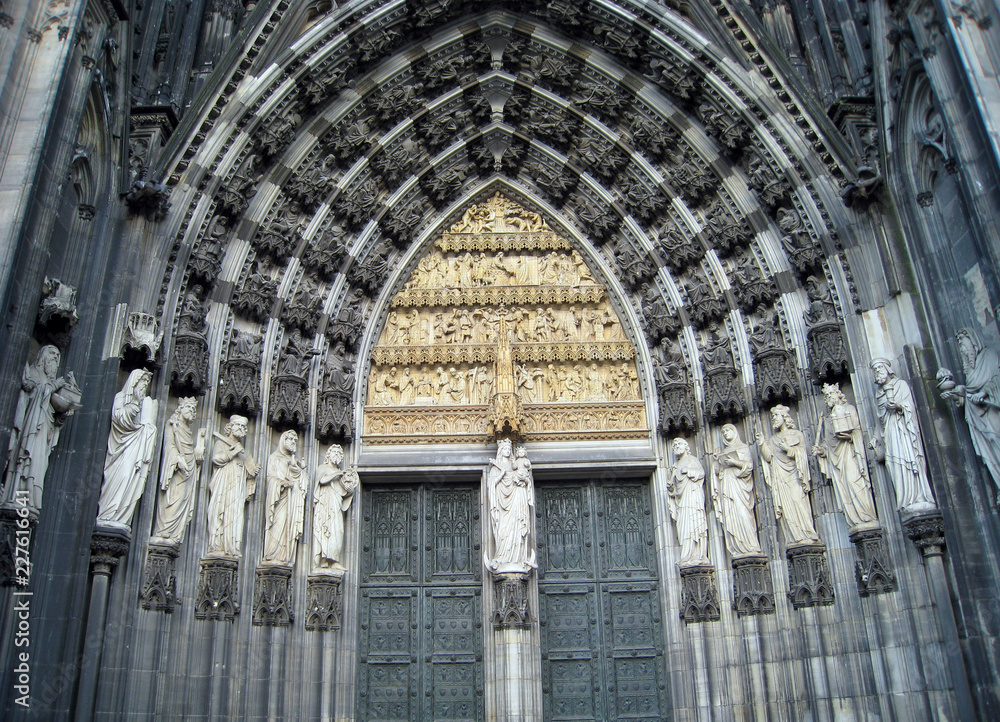 interior of the cathedral of cologne