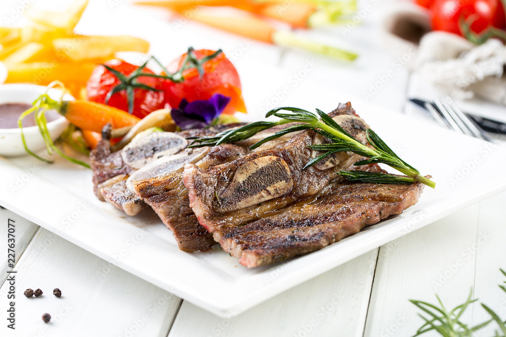 Grilled steaks with sea salt