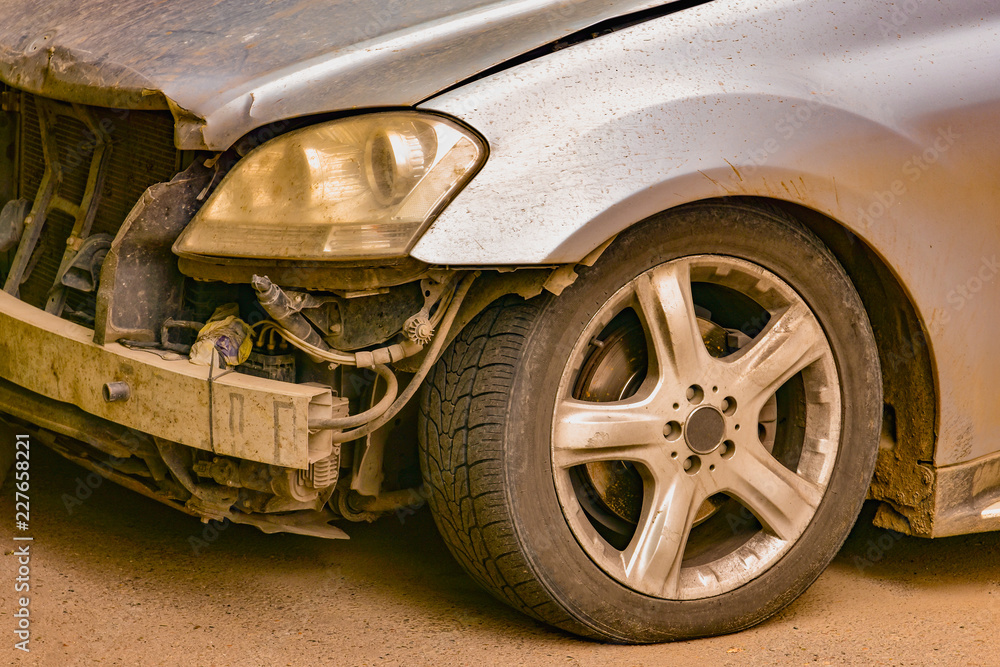 Naklejka premium The car of silver color after failure without a forward bumper