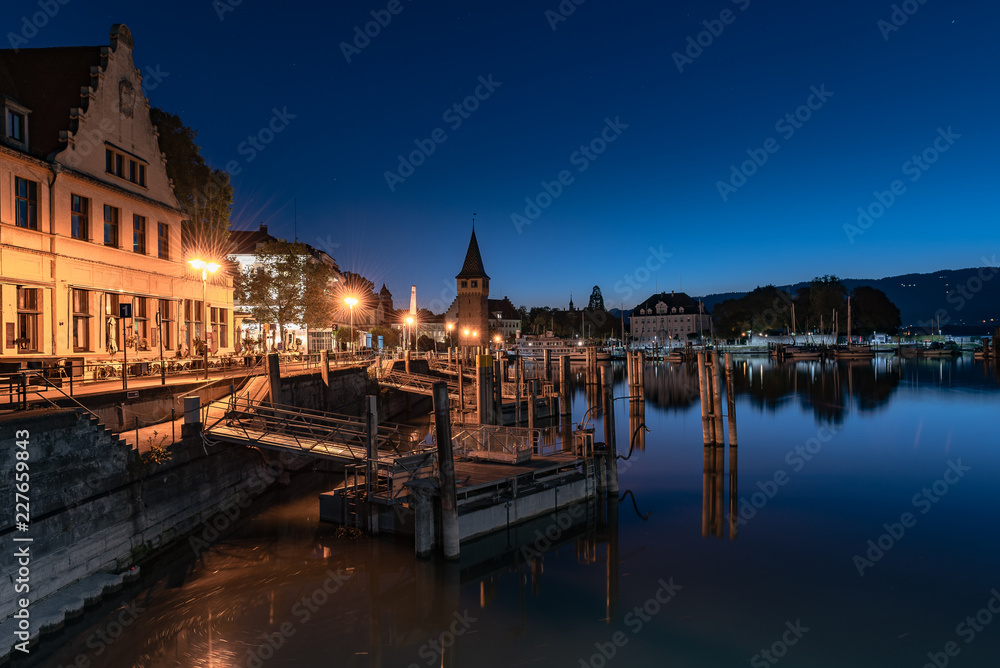 Fototapeta premium Sonnenaufgang, Lindau am Bodensee