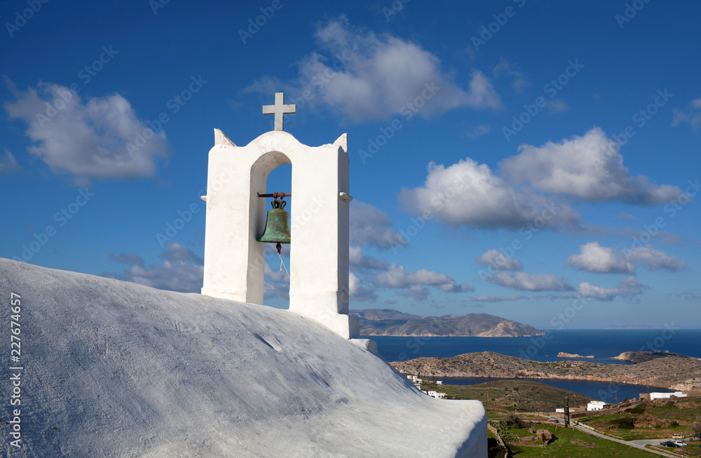 Fototapeta premium White church on the highest spot of Chora, the capital of Ios island, Cyclades, Greece