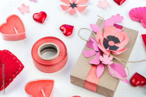 Gift wrapping for Valentine's day. Paper craft © Дарья Колпакова