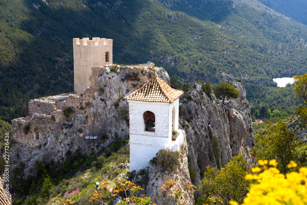 guadalest castle