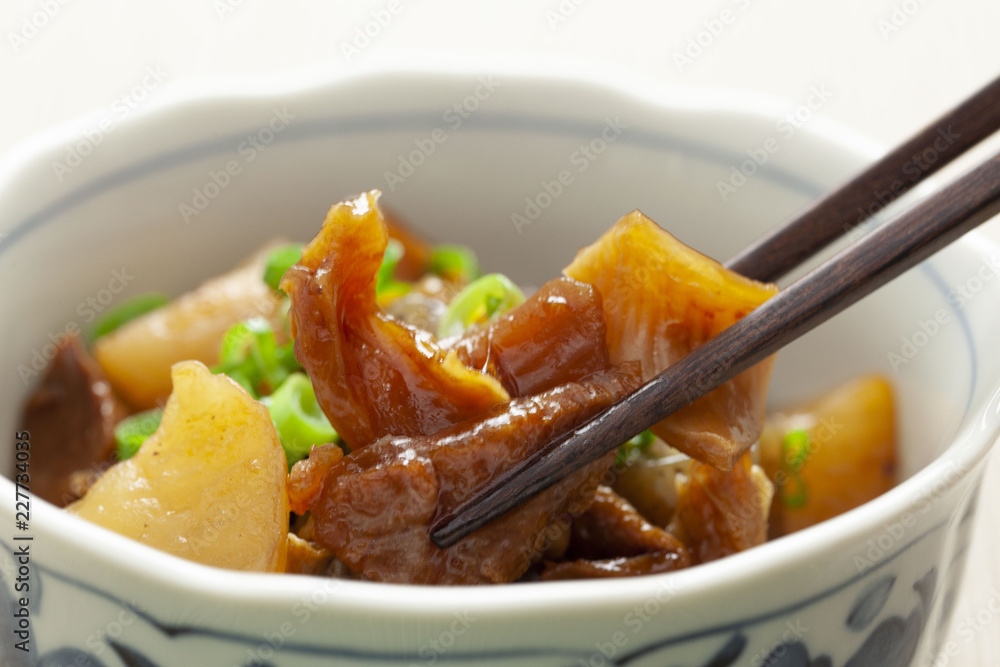 牛すじ煮込み 牛すじ煮込み