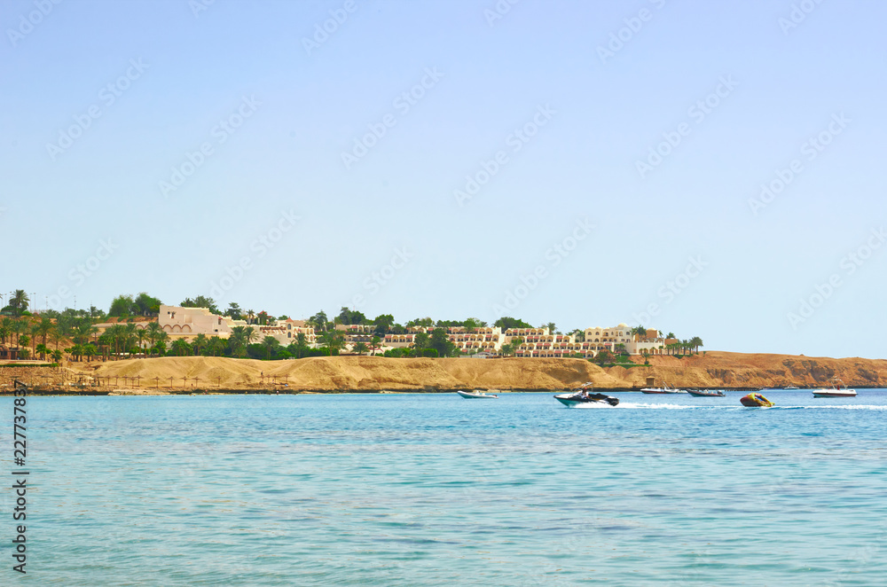 Naklejka premium sea horizon with water transport and entertainment boats