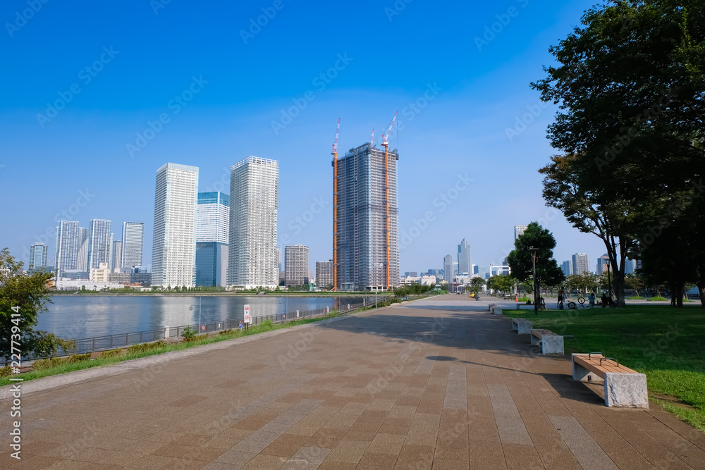 Fototapeta premium 東京 豊洲 春海橋公園