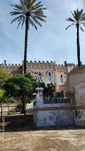 Palacio de Alperiz y parque de la Alquería photo