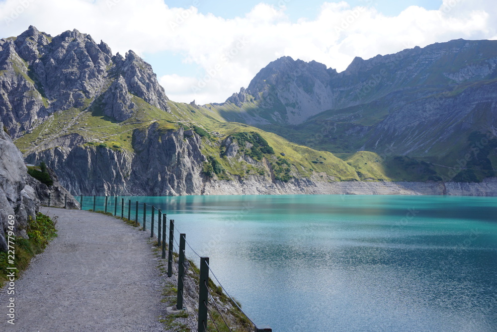 Obraz premium Alpine lake