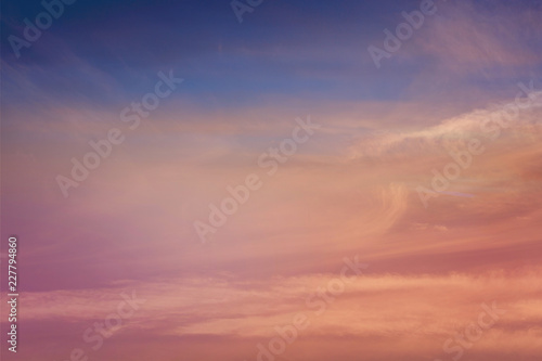 Sky  Overlays © Intel