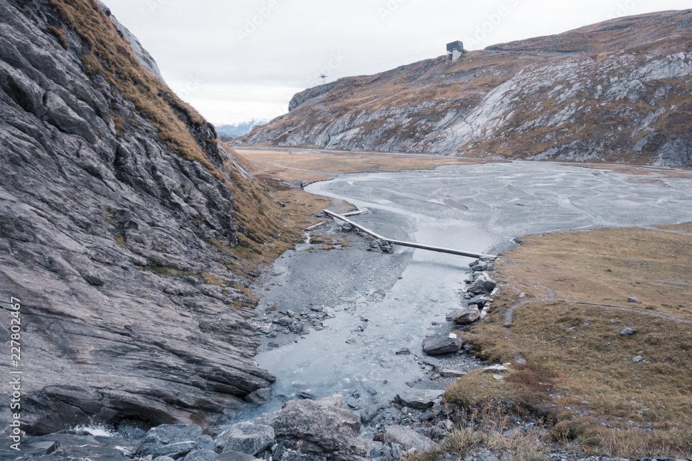 Wandern in der Schweiz im Herbst