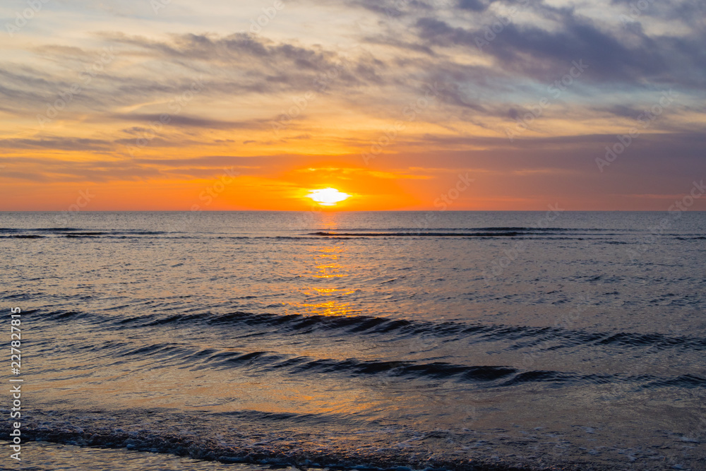 Sonnenuntergang am Meer 