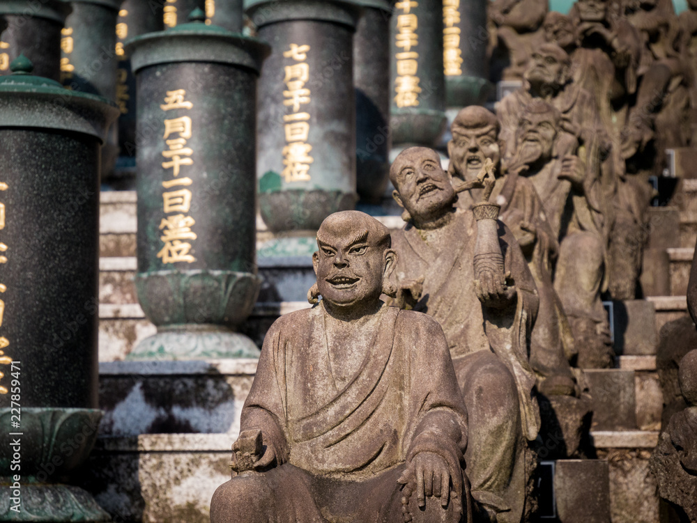 Fototapeta premium monk statues