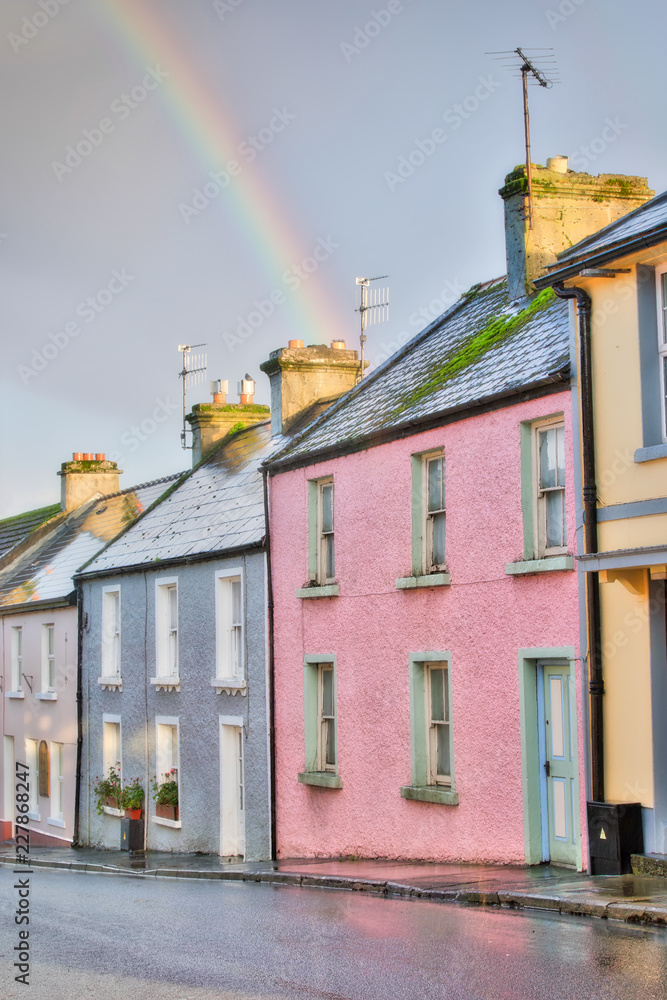 Obraz premium Rainbow Over Cong in Ireland