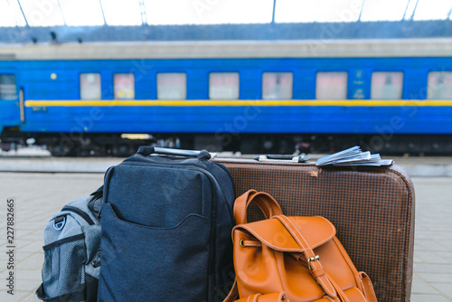 Εκτύπωση καμβά bags with passport and tickets in it near railway station.