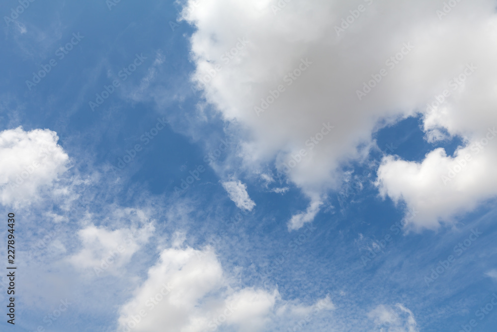 Fototapeta premium Beautiful white clouds and blue sky 90