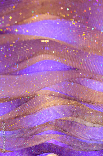 Sparkling diamonds waves