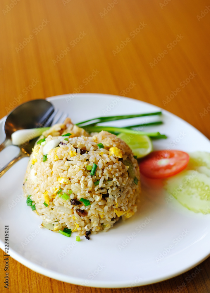 stir fried rice with lemon, tomato and cucumber stir fried rice with lemon, tomato and cucumber
