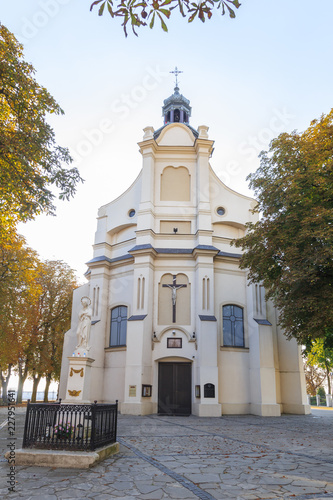 Obraz na płótnie The Belfry of Collegiate Church of Bartholomew the Apostle in Plock (Plock parish church) - oldest parish church in Pock w salonie