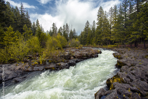 Union Creek | Rogue River Gorge Falls