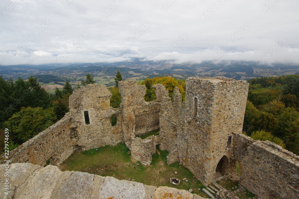 Le château d'Urfé à Champoly