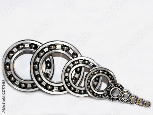 Bearings made of steel of various sizes and chaotic order