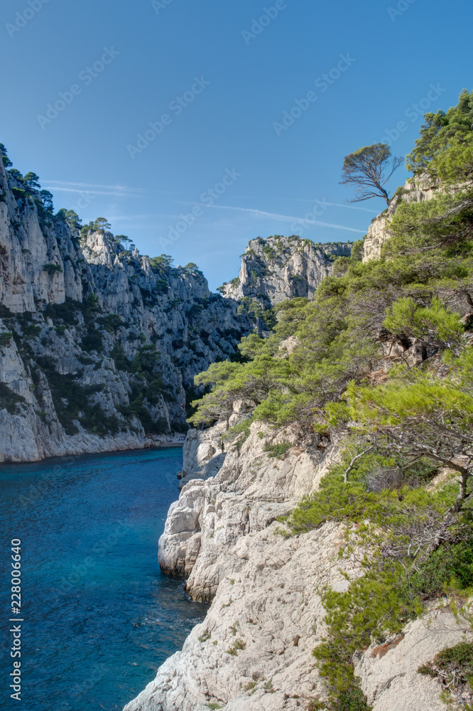 La calanque de EN-VAU pres de Cassis et Marseille La calanque de EN-VAU pres de Cassis et Marseille
