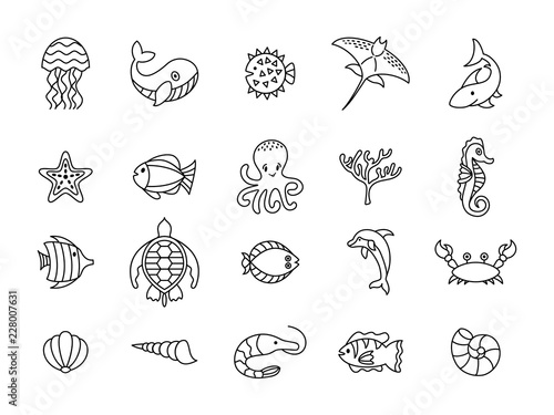 set of sea or ocean animals icons