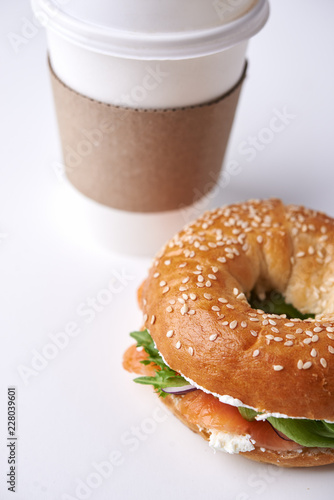bagel with salmon and cream cheese