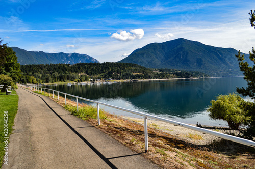 lakefront Nakusp Kootenays