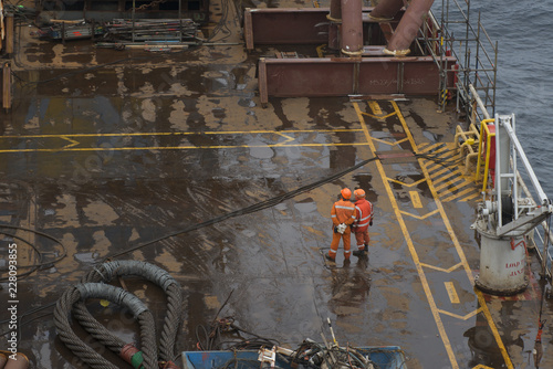 Billede på lærred Industrial offshore construction workers. Oil and gas industry.