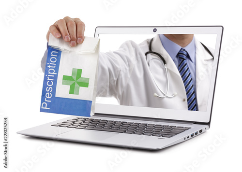 Canvastavla Internet drug store pharmacy concept doctor holding prescription medicine throug