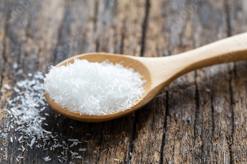 Bilde på lerret monosodium glutamate, MSG on wooden spoon